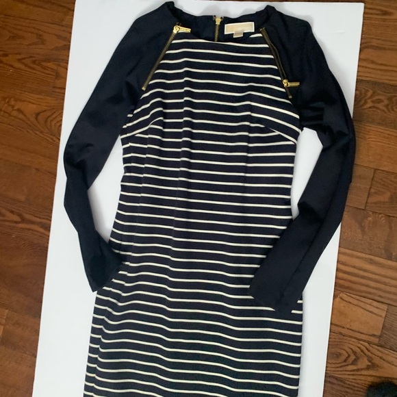 Michael Kors blue and white dress - Picture 1 of 8